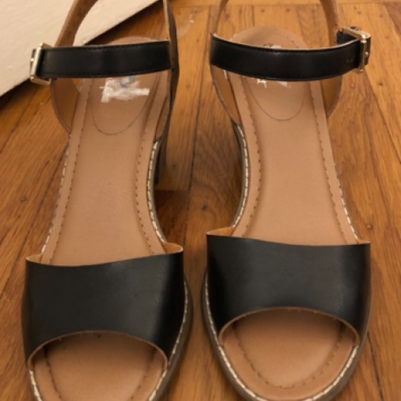 Dr Scholl's Black Platform Sandal - Picture 6 of 7